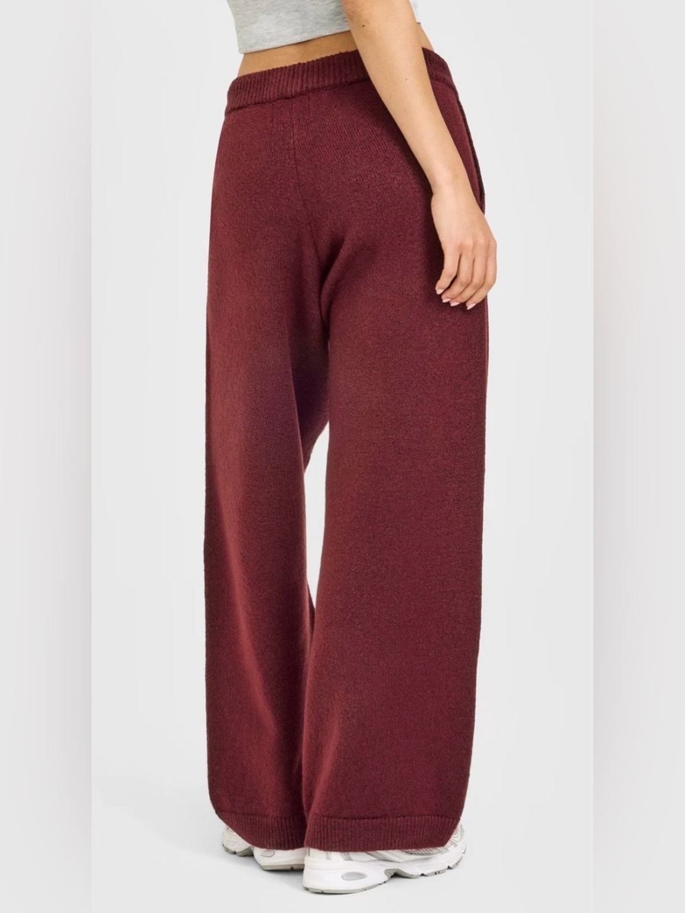 Oner Active Oversized Knit Straight Sort Length. In Rosewood. - Picture 2 of 2